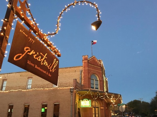 HAWKEYE'S HAUS home image 6